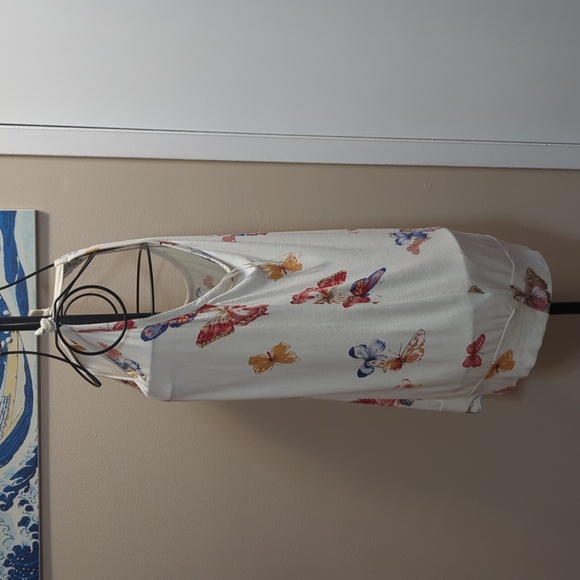 Butterfly blouson tank top - Picture 3 of 7